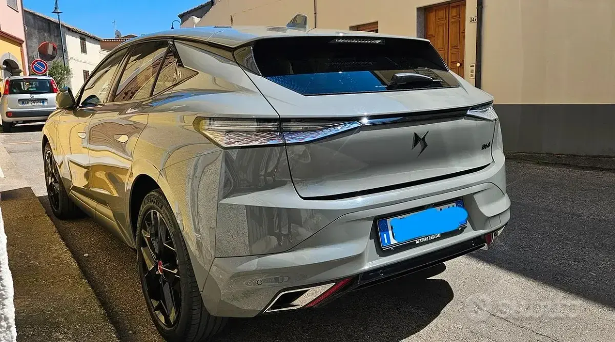 Usata DS Automobiles DS4 Performance 131 CV (96 kW) 2024 Grigio SUV