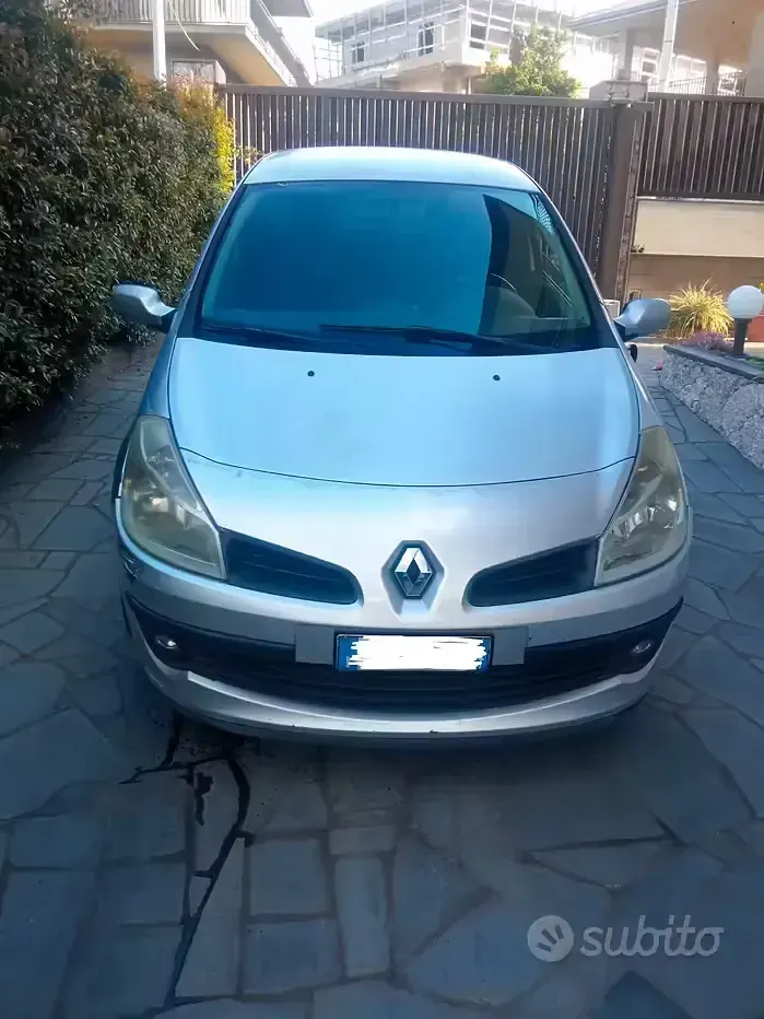 Usata Renault Clio II 2007 Grigio Utilitaria