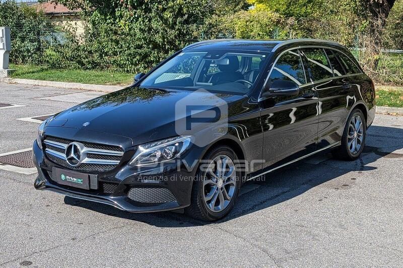 Nero Usata 2016 Mercedes C200 Tre volumi | 15.990 € (Buon prezzo) - Immagine 1/4