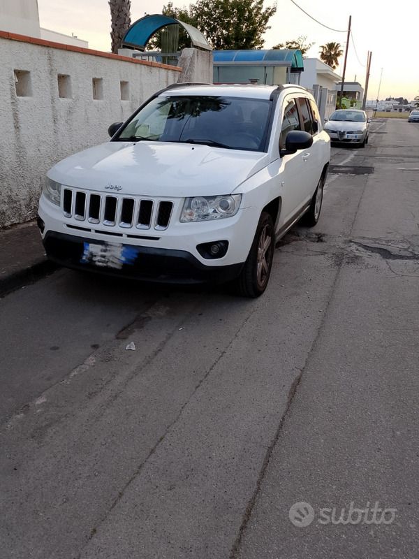 Usata Jeep Compass 163 CV (119 kW) 2011 Bianco SUV