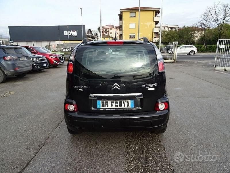Usata Citroën C3 Picasso Attraction 95 CV (69 kW) 2010 Nero Monovolume