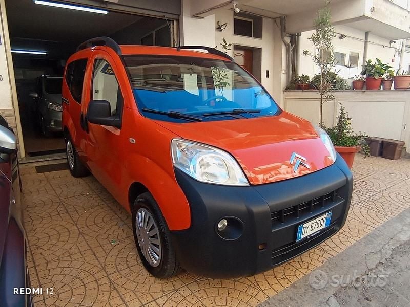 Occasion Citroën Nemo 70 ch (51 kW) 2009 Orange Monospace