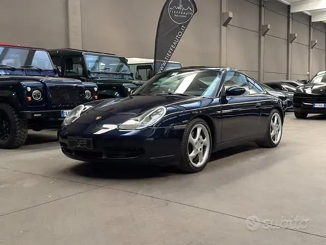 Usata Porsche 911 Carrera 4 320 CV (235 kW) 1999 Blu metallizzato Coupé