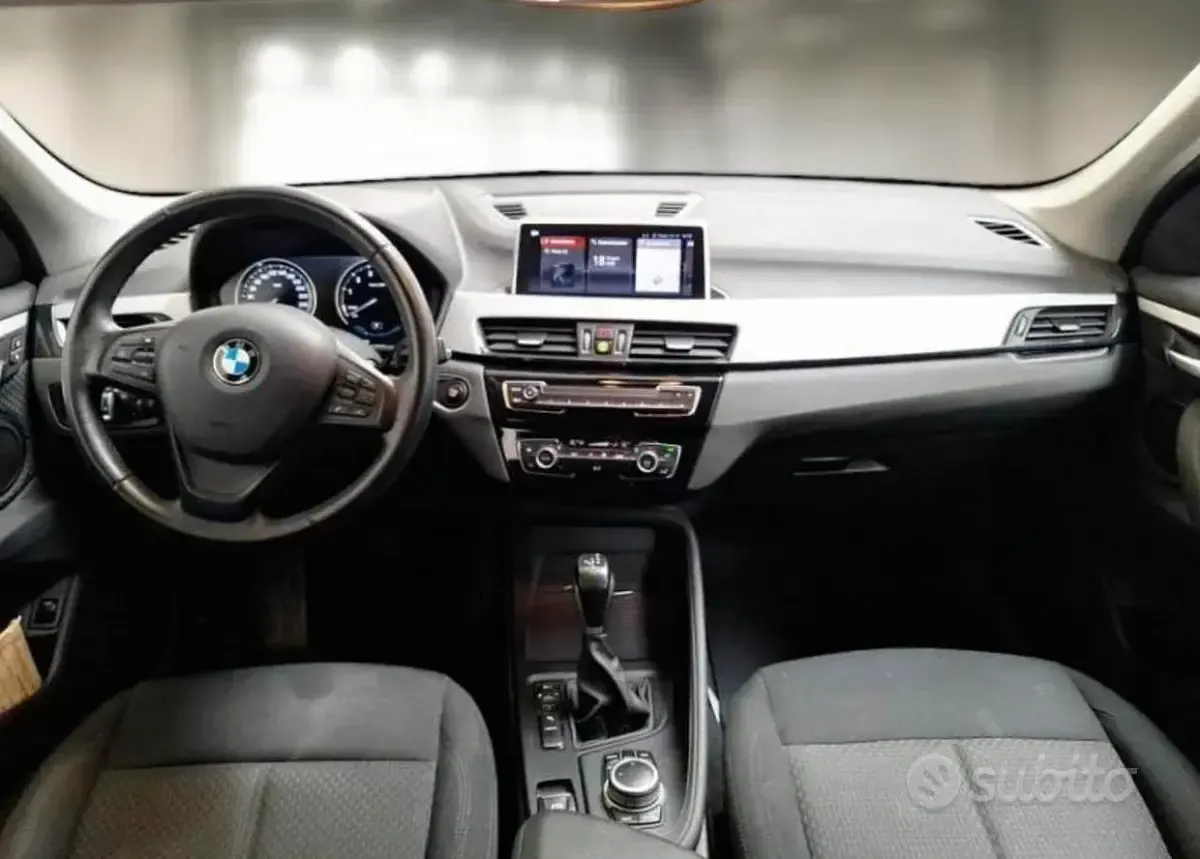 Usata BMW X1 Comfort Edition 125 CV (91 kW) 2021 Nero SUV