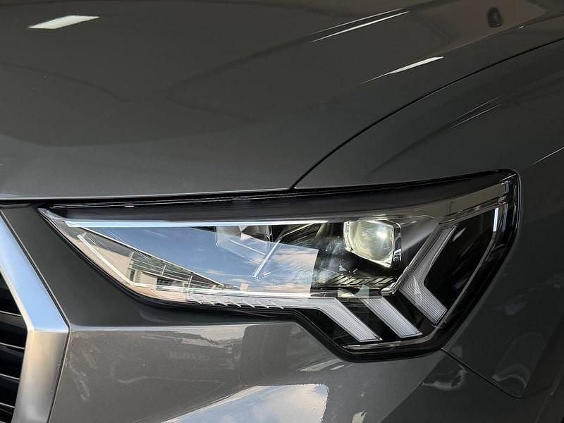 Usata Audi Q3 S-Line 150 CV (110 kW) 2023 Grigio chronos SUV