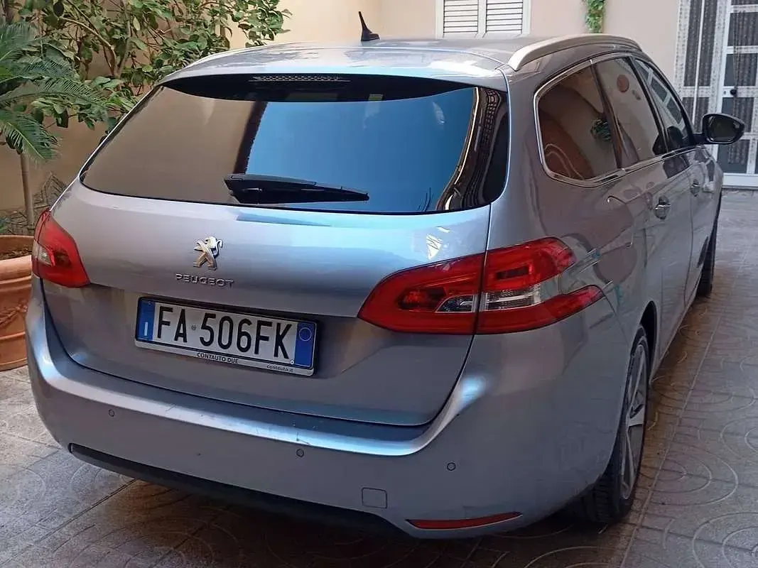 Usata Peugeot 308 Allure 120 CV (88 kW) 2015 Grigio Station wagon