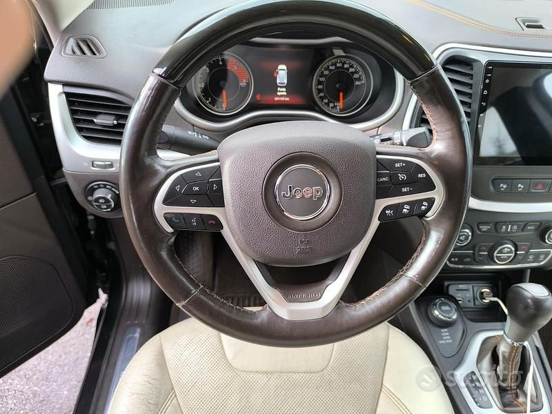 Usata Jeep Cherokee 200 CV (147 kW) 2017 Nero SUV