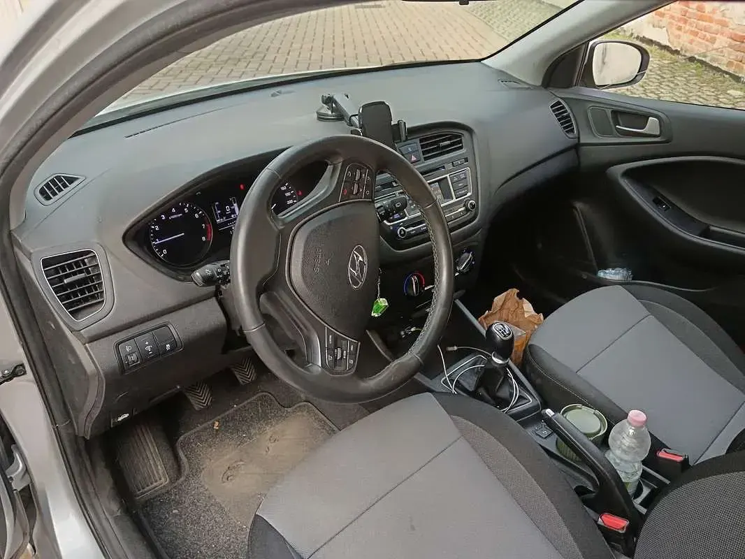 Usata Hyundai i20 Comfort 84 CV (61 kW) 2018 Utilitaria