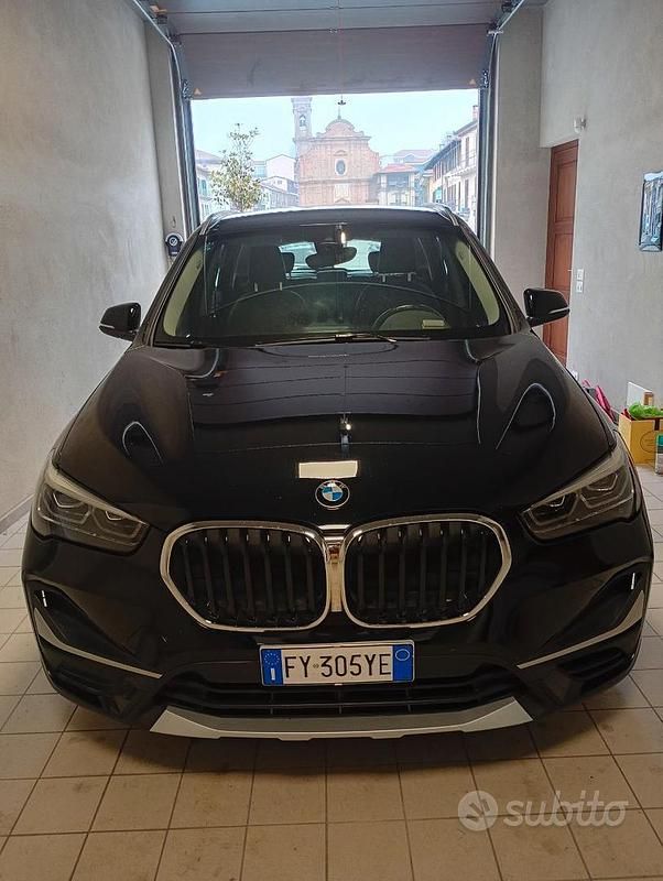 Käytetty BMW X1 Efficient Dynamics 150 HP (110 kW) 2019 Katumaasturi
