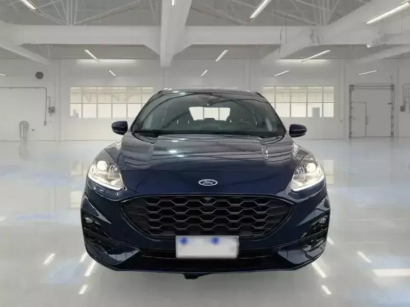 Usata Ford Kuga ST-Line 152 CV (111 kW) 2023 SUV
