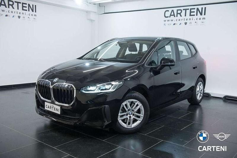 Black pastello Usata 2023 BMW 218 Active Tourer Comfort Edition Monovolume | 26.400 € (Super prezzo) - Immagine 1/4