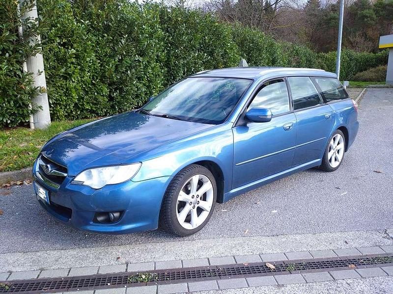 Blu/azzurro Usata 2007 Subaru Legacy Station wagon | 1600 € - Immagine 1/4