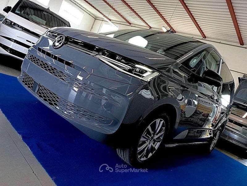 Nuova VW Multivan 245 CV (180 kW) 2026 Gray Furgone