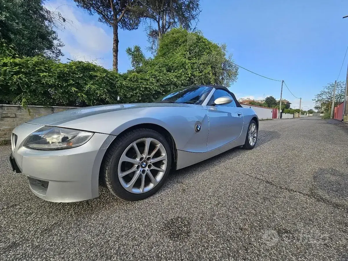Usata BMW Z4 150 CV (110 kW) 2007 Grigio Cabrio
