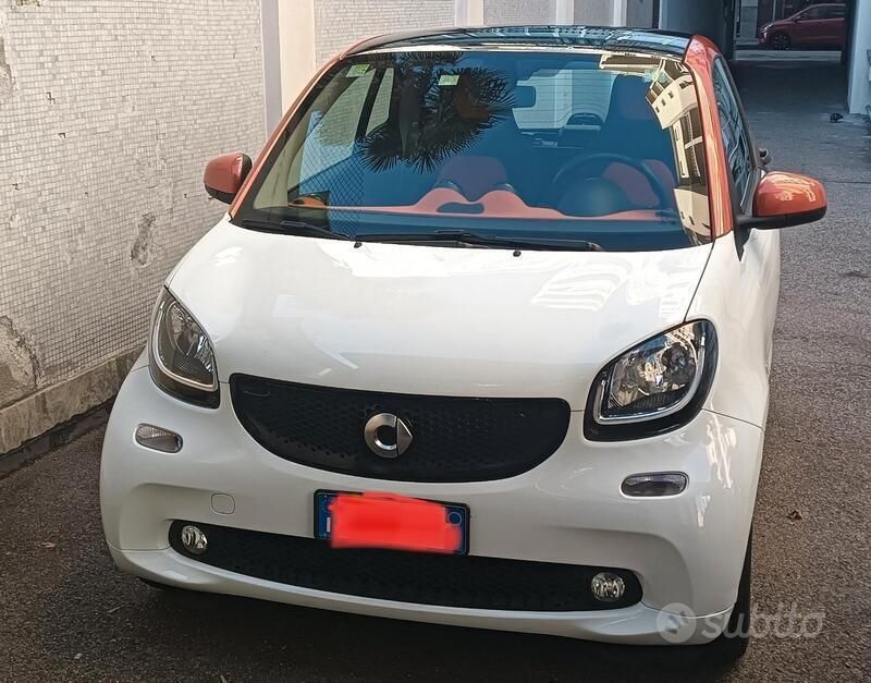 Usata 2018 Smart ForTwo Coupé Coupé | 11.900 € (Buon prezzo) - Immagine 1/4