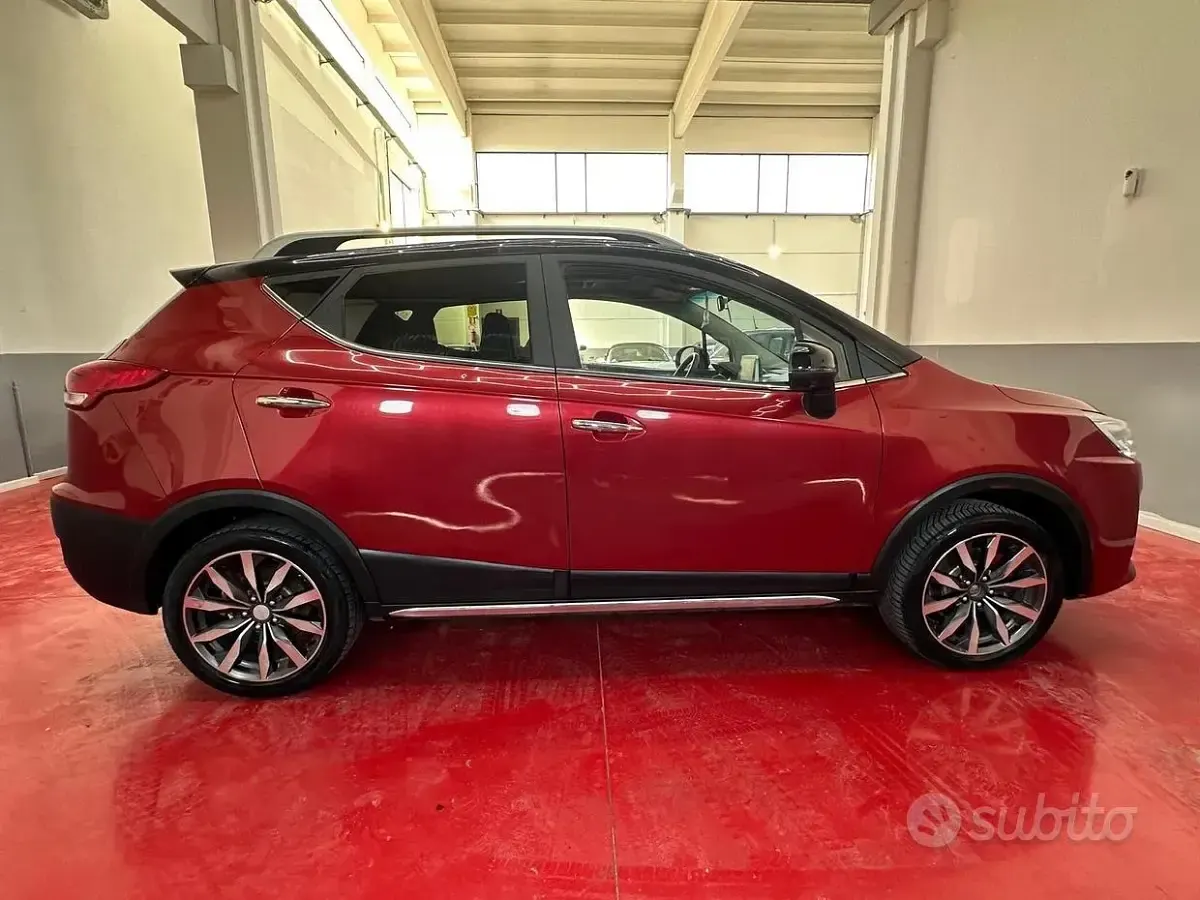 Usata EVO Evo 4 114 CV (83 kW) 2021 Rosso SUV