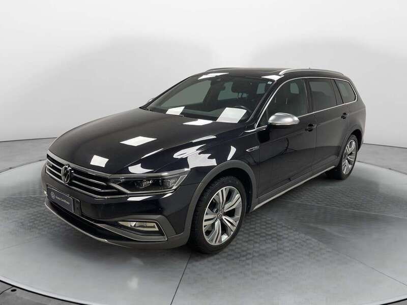 Nero Usata 2021 VW Passat Alltrack Station wagon | 29.900 € (Buon prezzo) - Immagine 1/4
