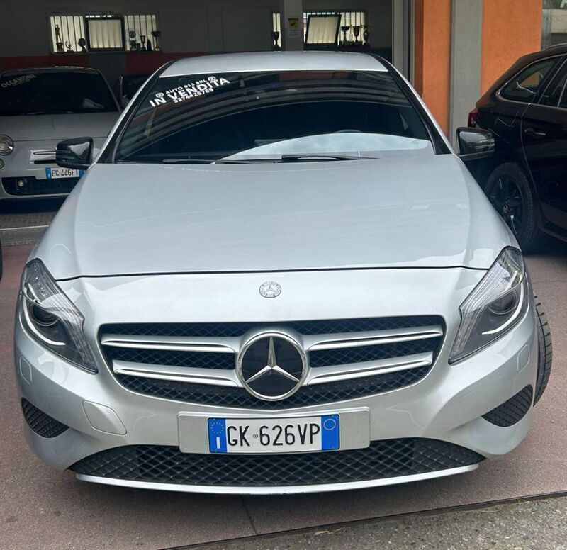 Usato 2014 Mercedes A180 1.8 Diesel 109 CV (12.800 €)