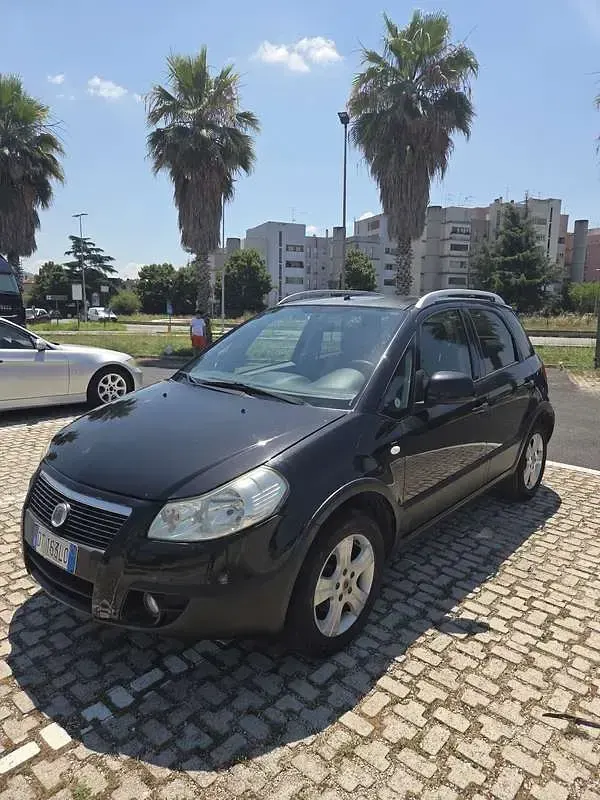 Usata Fiat Sedici 107 CV (78 kW) 2008 SUV