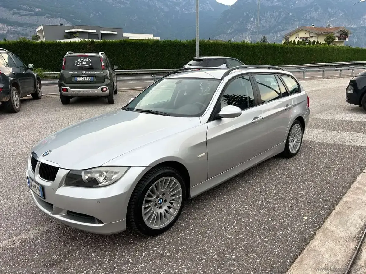 Usata BMW 320 177 CV (130 kW) 2007 Argento Station wagon