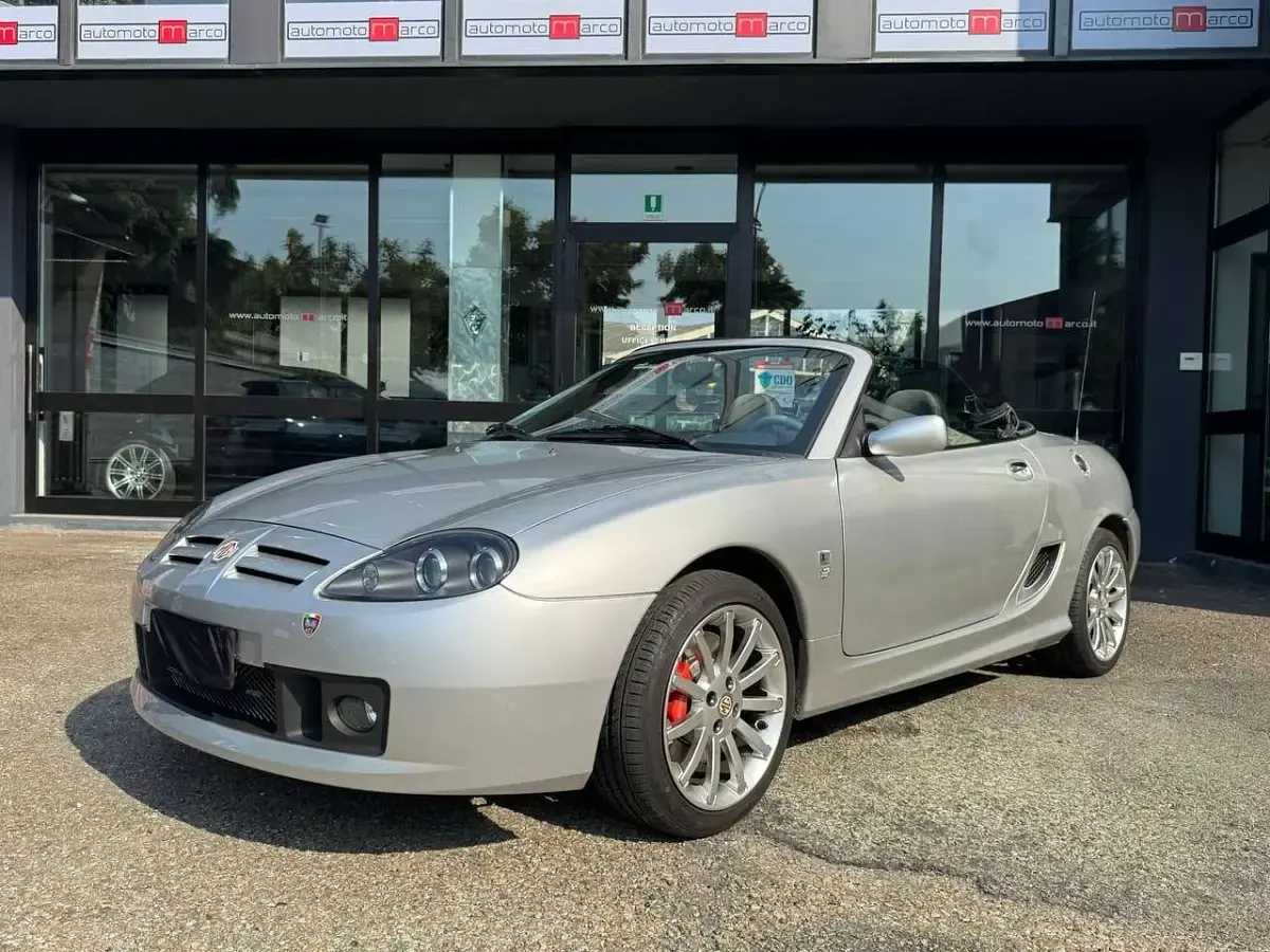 Usata MG TF 116 CV (85 kW) 2005 Argento Cabrio