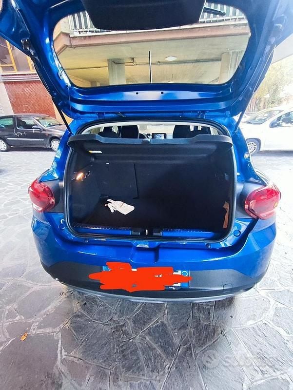 Blu Usata 2023 Dacia Sandero Stepway SUV | 12.700 € (Ottimo prezzo) - Immagine 1/4