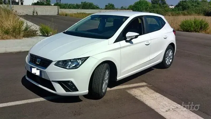 Usata Seat Ibiza Style 80 CV (58 kW) 2018 Bianco Utilitaria