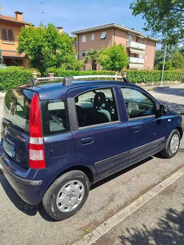 Usata Fiat Panda Dynamic 69 CV (50 kW) 2011 Blu Utilitaria