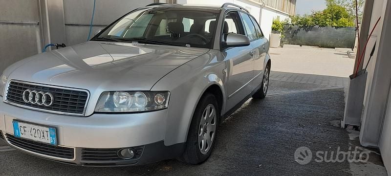 Usata Audi A4 130 CV (95 kW) 2003 Grigio Station wagon