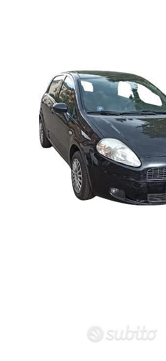Usata Fiat Grande Punto 65 CV (47 kW) 2009 Nero Utilitaria