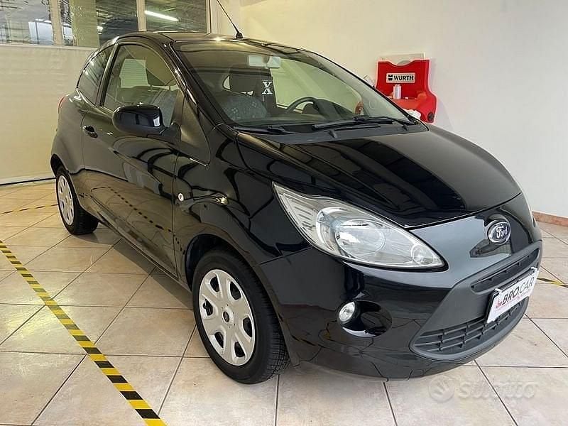 Usata Ford Ka Individual 69 CV (50 kW) 2014 Nero Berlina