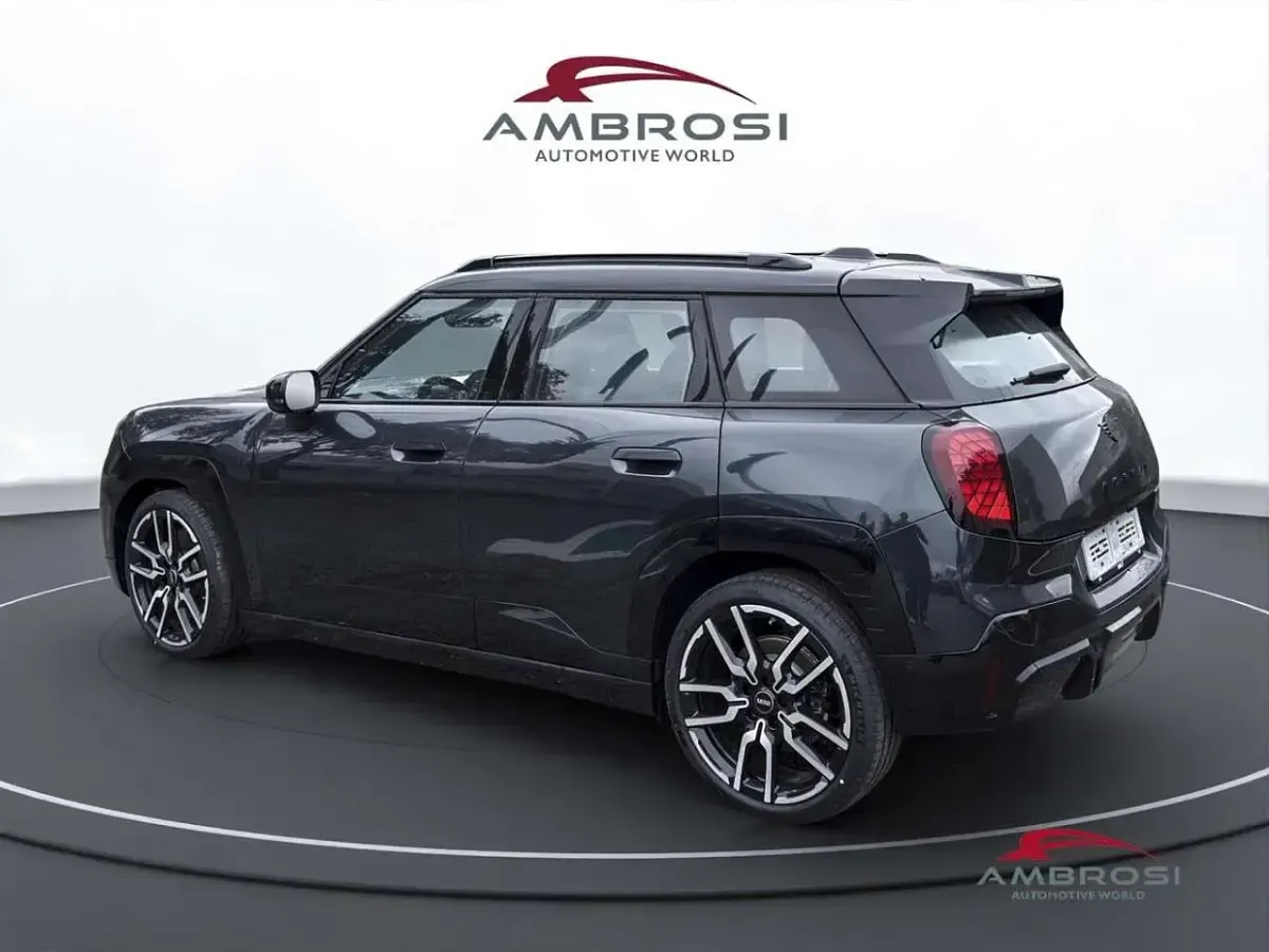 Nuova Mini Aceman 135 kW (184 CV) 2025 Nero SUV