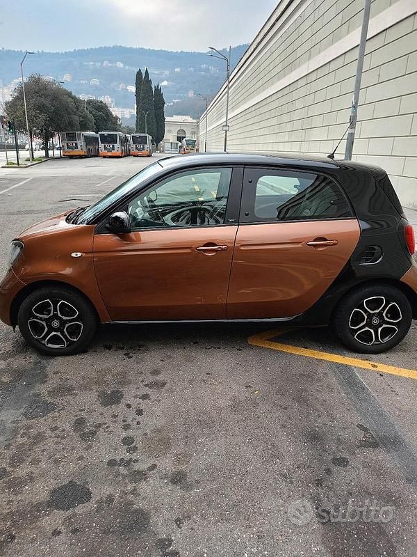 Usata Smart ForFour Prime 2016 Utilitaria
