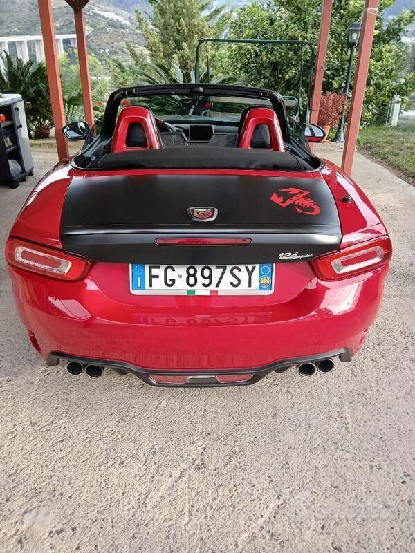 Usata Abarth 124 Spider 170 CV (125 kW) 2016 Rosso Cabrio