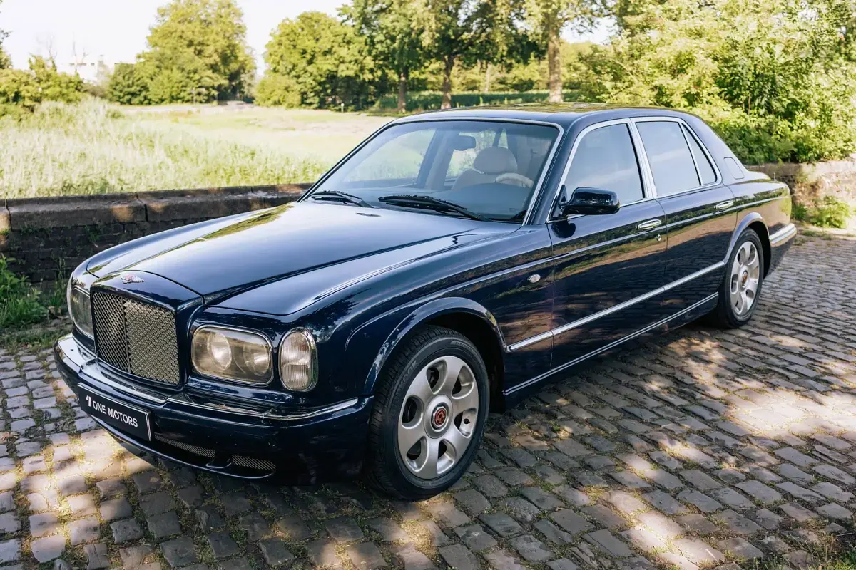 Usata Bentley Arnage 405 CV (297 kW) 2000 Blu Berlina
