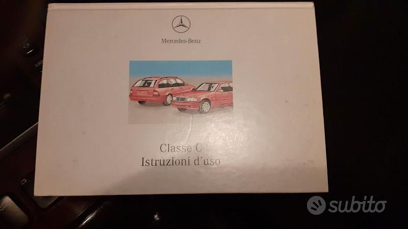 Usata Mercedes C180 Elegance 122 CV (89 kW) 2000 Verde Berlina