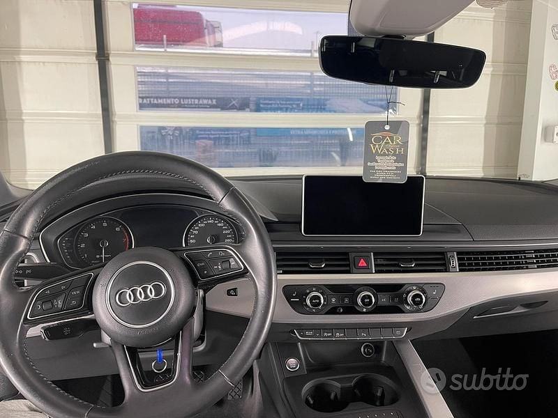 Usata Audi A4 S-Line 170 CV (125 kW) 2018 Verde Station wagon