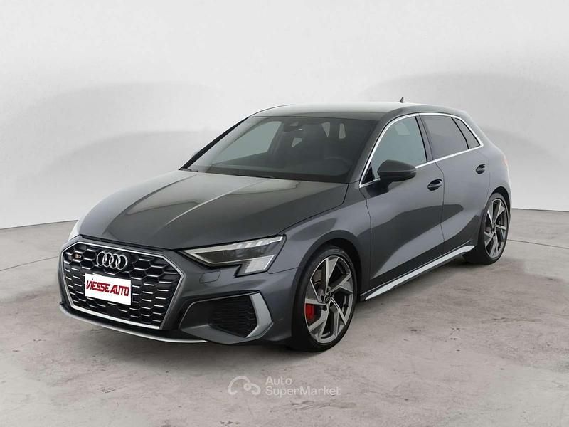 Usata Audi S3 310 CV (228 kW) 2024 Grigio daytona Berlina