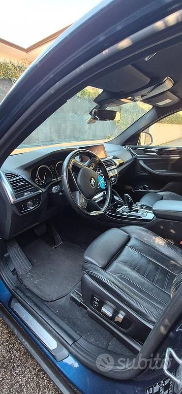 Usata BMW X4 Comfort Edition 184 CV (135 kW) 2020 Blu SUV