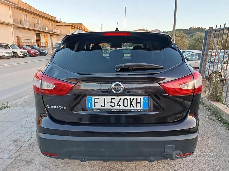 Usata Nissan Qashqai Tekna 110 CV (80 kW) 2017 Nero SUV