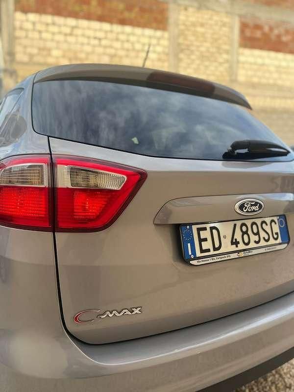 Usata Ford C-MAX Titanium 116 CV (85 kW) 2011 Monovolume