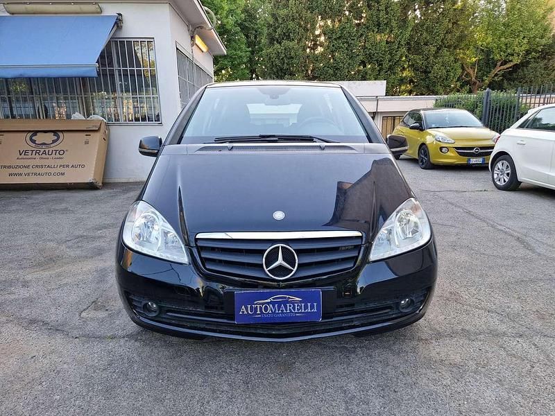 Usata Mercedes A160 Executive 95 CV (69 kW) 2011 Nero Monovolume