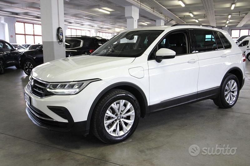 Usata VW Tiguan Life 245 CV (180 kW) 2022 Bianco SUV