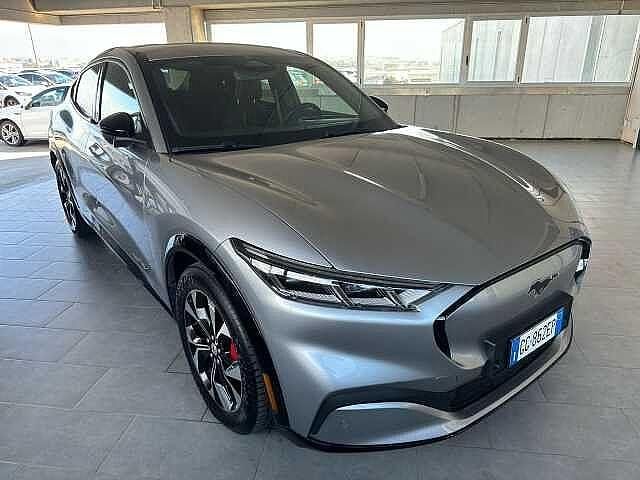 Usata Ford Mustang Mach-E Premium 258 kW (351 CV) 2022 Argento SUV