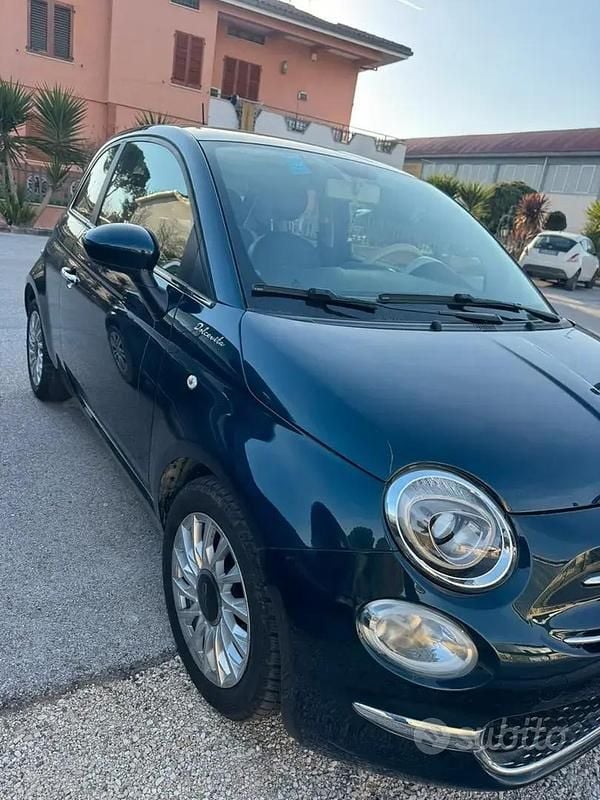 Usata Fiat 500 Dolcevita 69 CV (50 kW) 2021 Blu Utilitaria