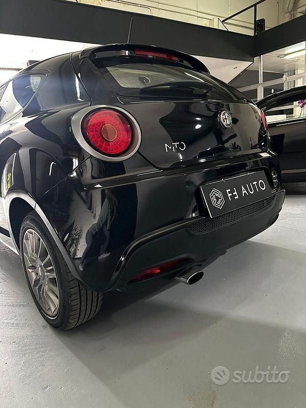 Usata Alfa Romeo MiTo Edizione Speciale 95 CV (69 kW) 2013 Nero Utilitaria