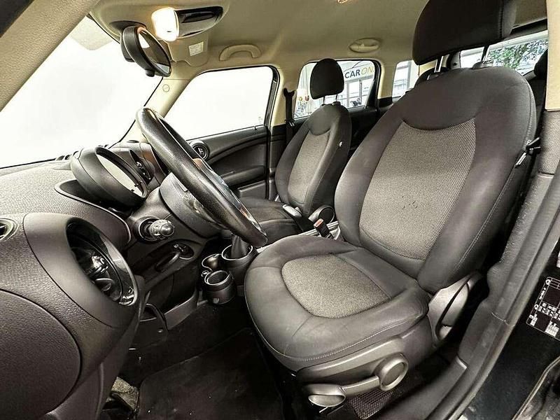 Usata Mini Cooper D Countryman Business 111 CV (81 kW) 2015 Nero SUV