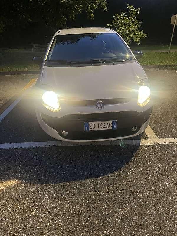 Usata Fiat Punto Evo Sport 90 CV (66 kW) 2010 Utilitaria