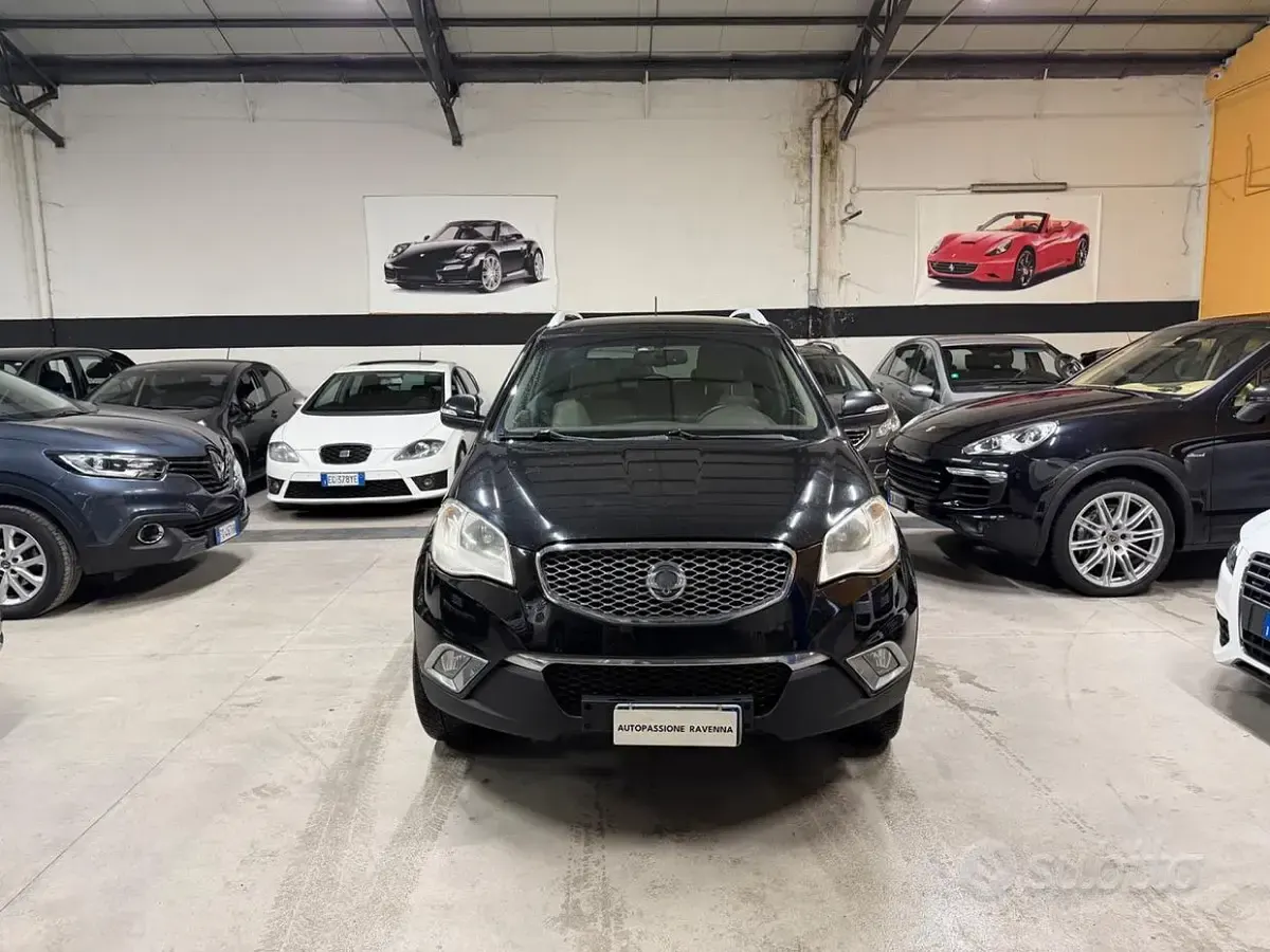 Usata SsangYong Korando 175 CV (128 kW) 2012 Nero SUV