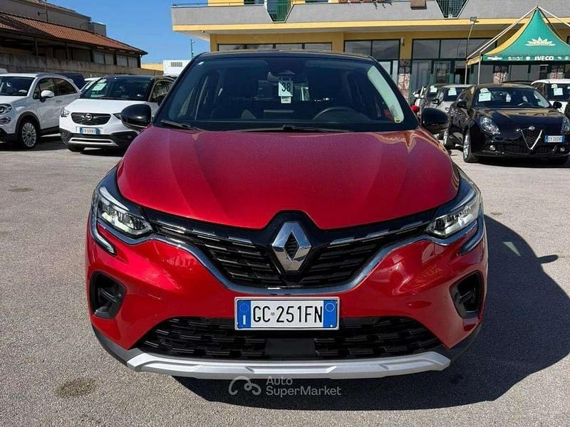 Usata Renault Captur Techno 92 CV (67 kW) 2020 Rosso SUV
